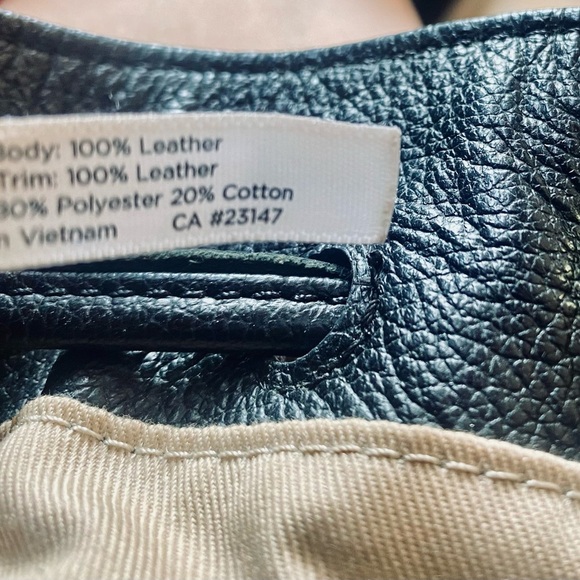 Talbots leather Black and Cream Chain Patterned Bucket Bag Chain crossbody bonus - Picture 9 of 9